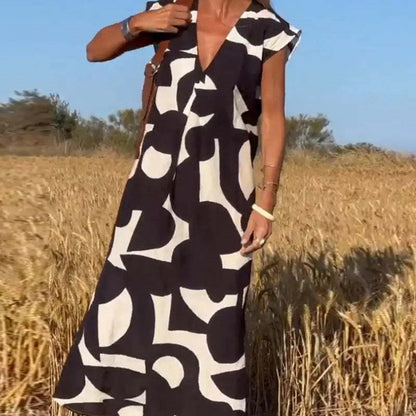 ROBE IMPRIMÉE AVEC COL EN V